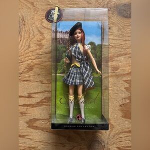 MATTEL. DOLLS OF THE WORLD. BARBIE SCOTLAND. PINK LABEL. 16754. (2008). VJ